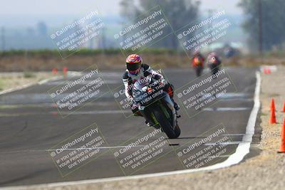 media/Sep-20-2025-TrackDaz (Sat) [[27f0cde673]]/A Group/2pm (Turn 9)/